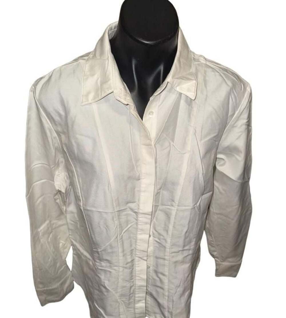 Coldwater Creek White Long Sleeve Button-Up Shirt